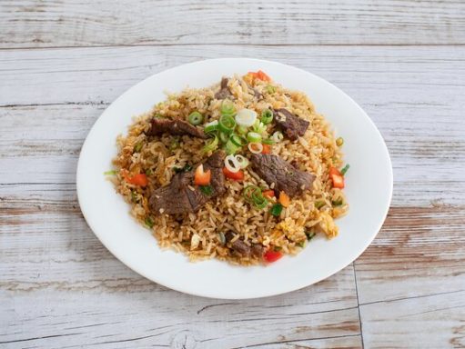 Arroz chaufa carne